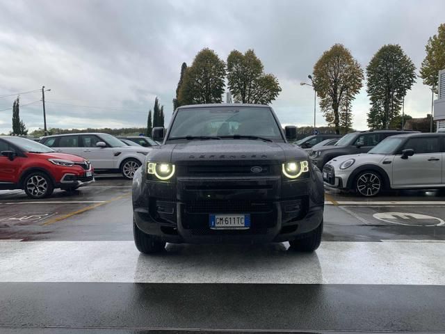 Land Rover Defender 2023