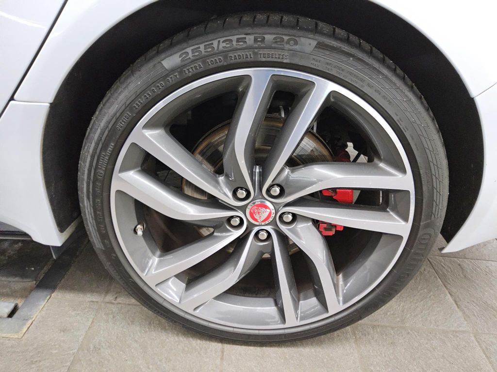 Jaguar XF 2017
