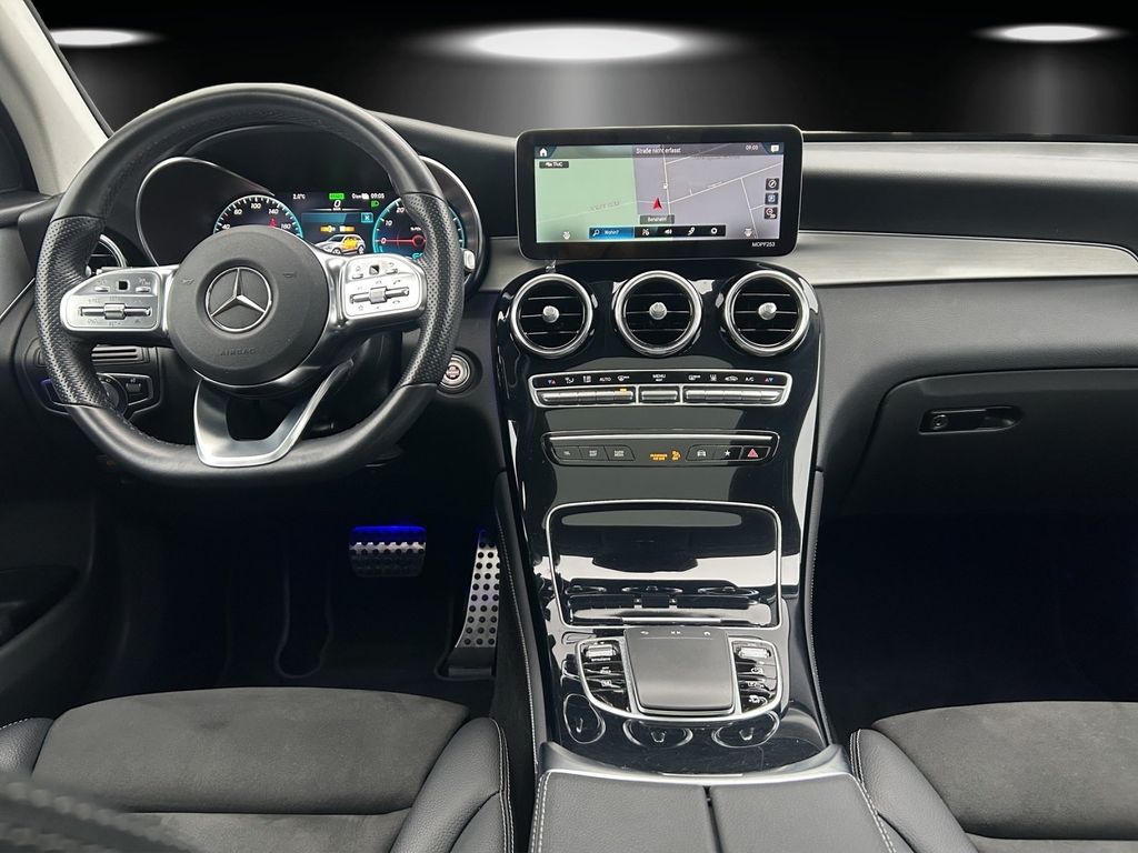 Mercedes-Benz GLC 300 2020