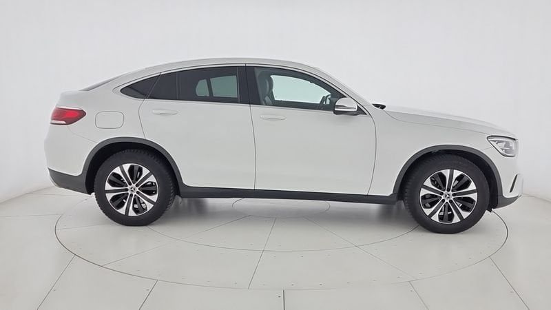 Mercedes-Benz GLC 220 2021