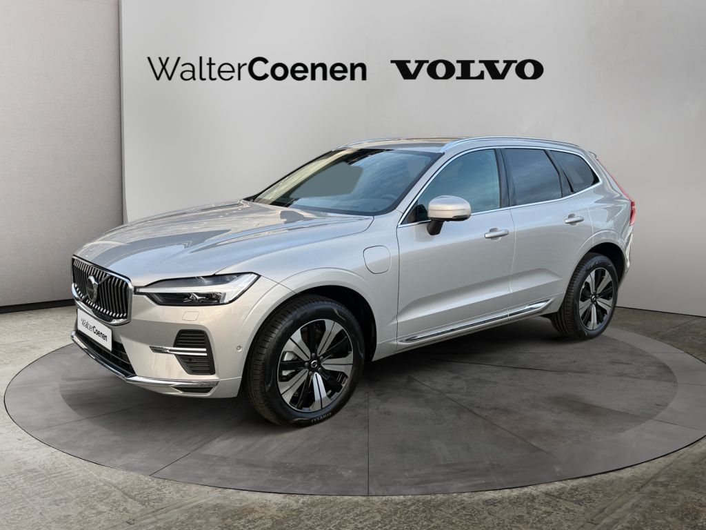 Volvo XC60 2025