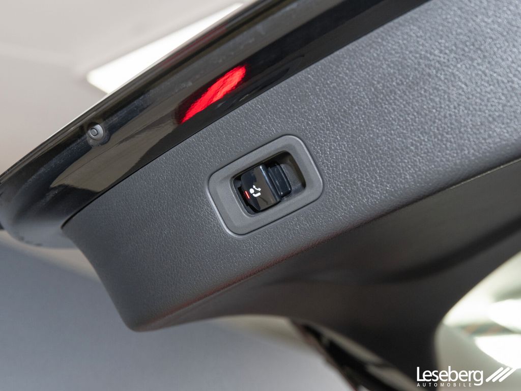 Mercedes-Benz GLC 300 2024