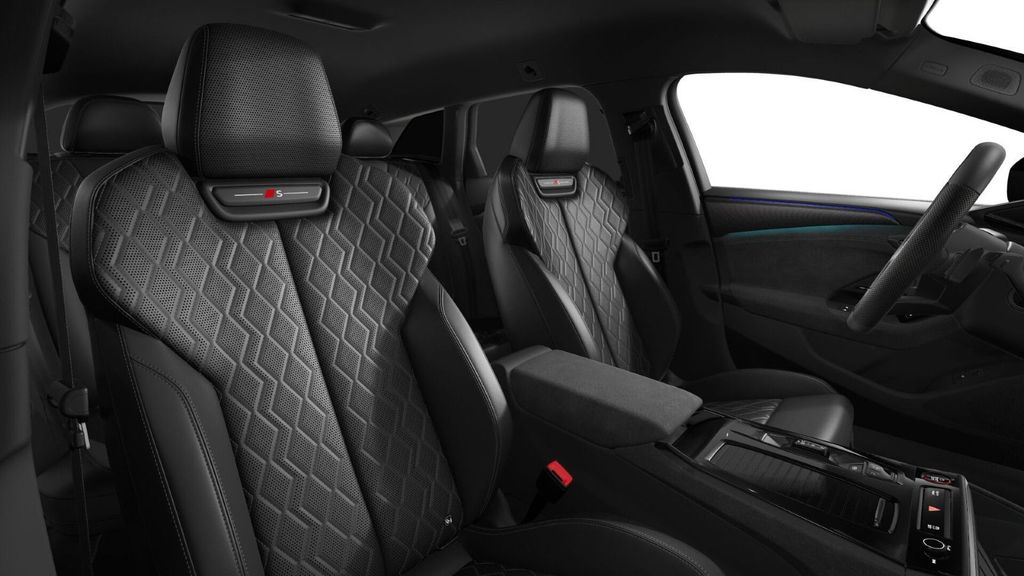 Audi S6 e-tron