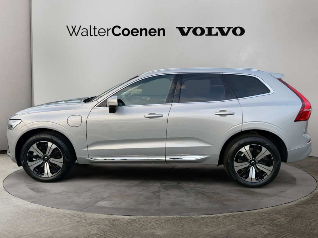 Volvo XC60 2025