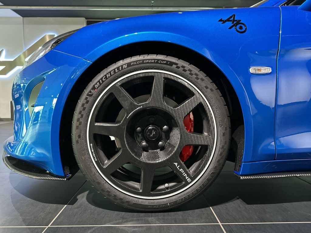 Alpine A110