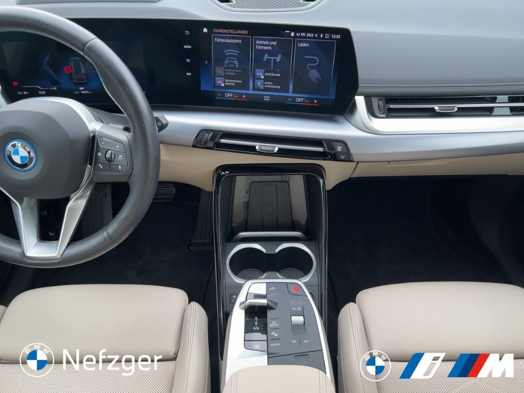 BMW iX1 2023