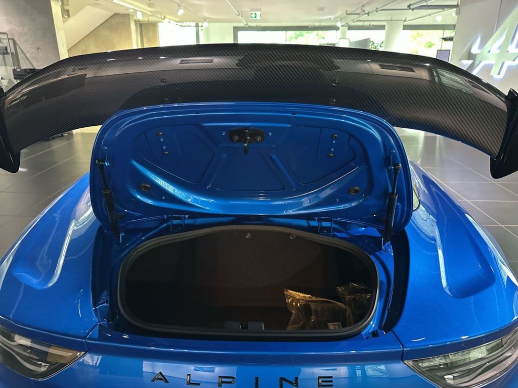 Alpine A110