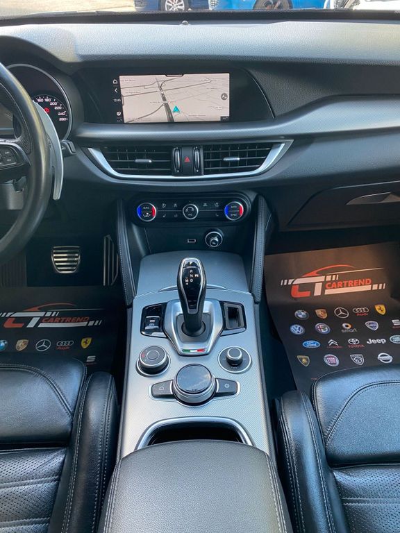 Alfa Romeo Stelvio 2022