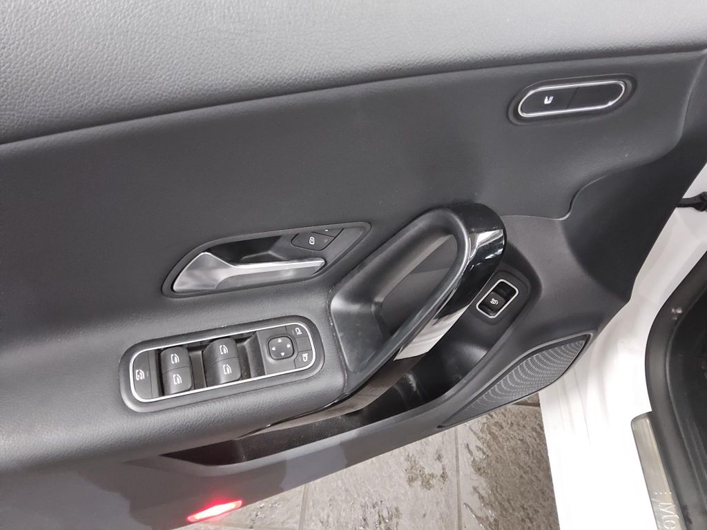 Mercedes-Benz CLA 200 2020