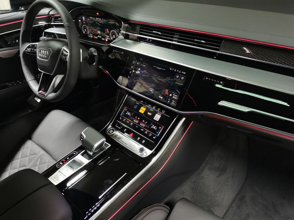 Audi A8 2026