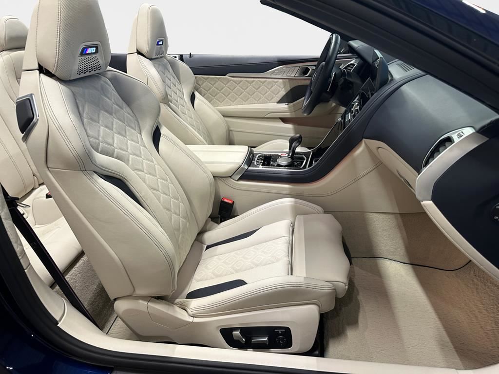 BMW M8 2025