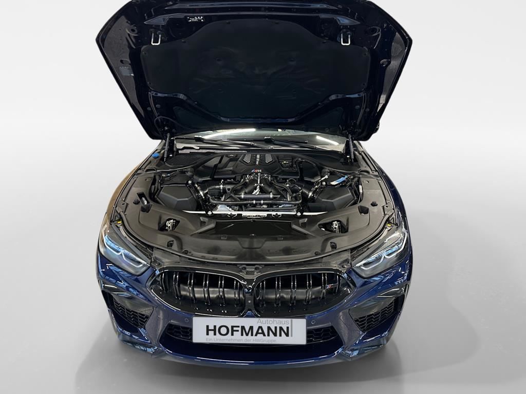 BMW M8 2025