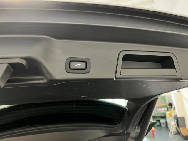 Land Rover Range Rover Evoque 2021