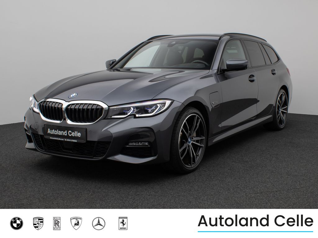 BMW 330 2021