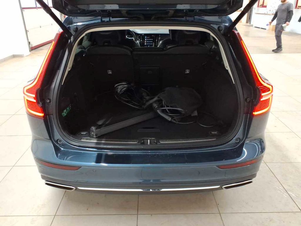 Volvo V60 2021