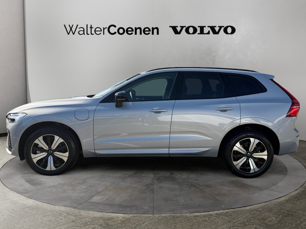 Volvo XC60 2025
