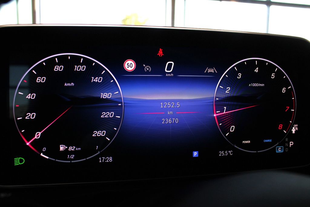 Mercedes-Benz CLE 200 2024