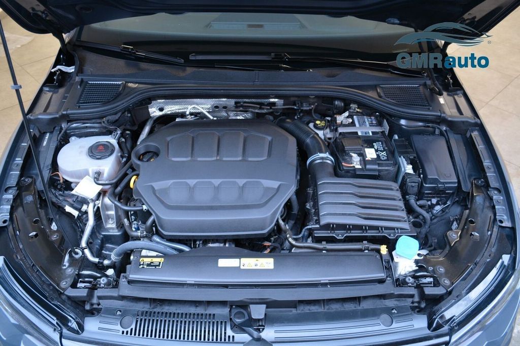 Volkswagen Golf 2022