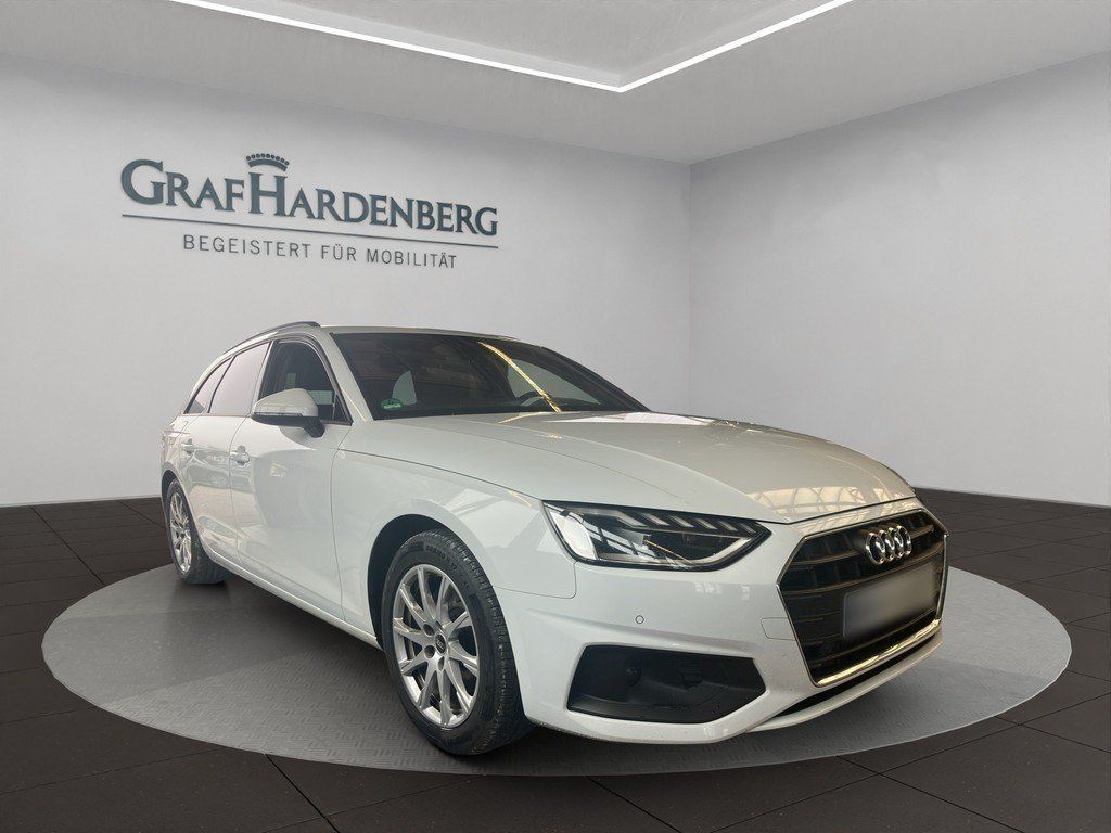 Audi A4 2022