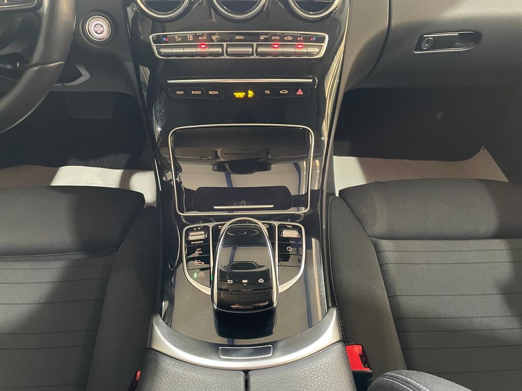 Mercedes-Benz C 300 2020