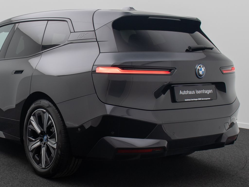 BMW iX 2022