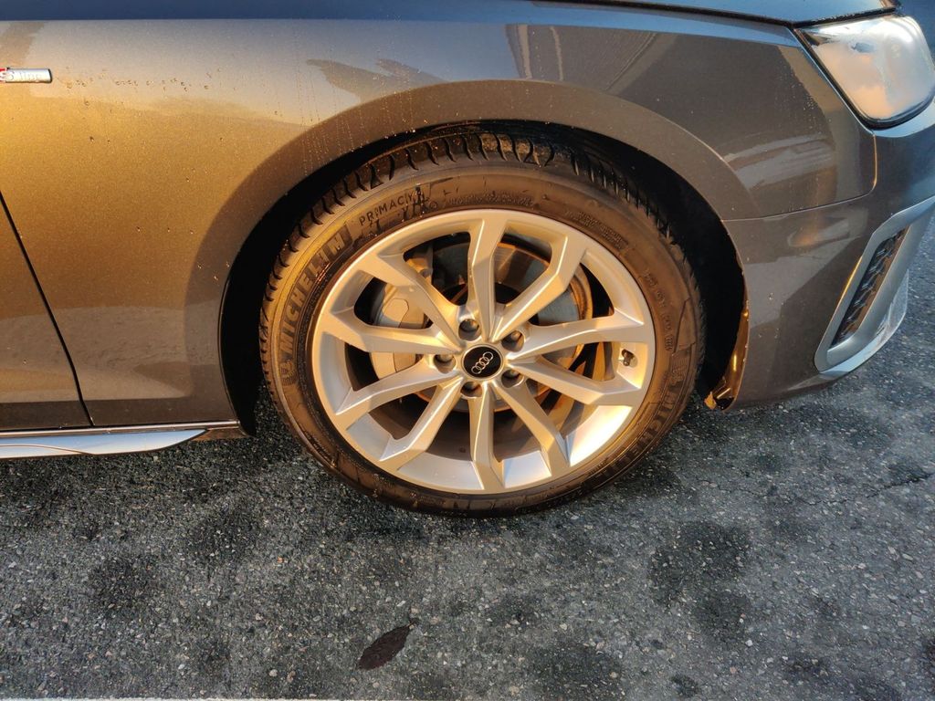 Audi A4 2024