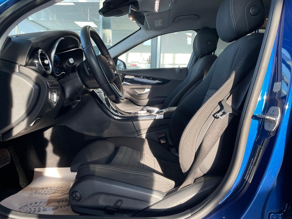 Mercedes-Benz C 300 2020