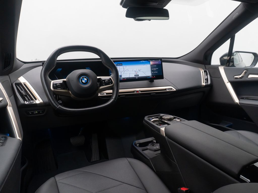 BMW iX 2022
