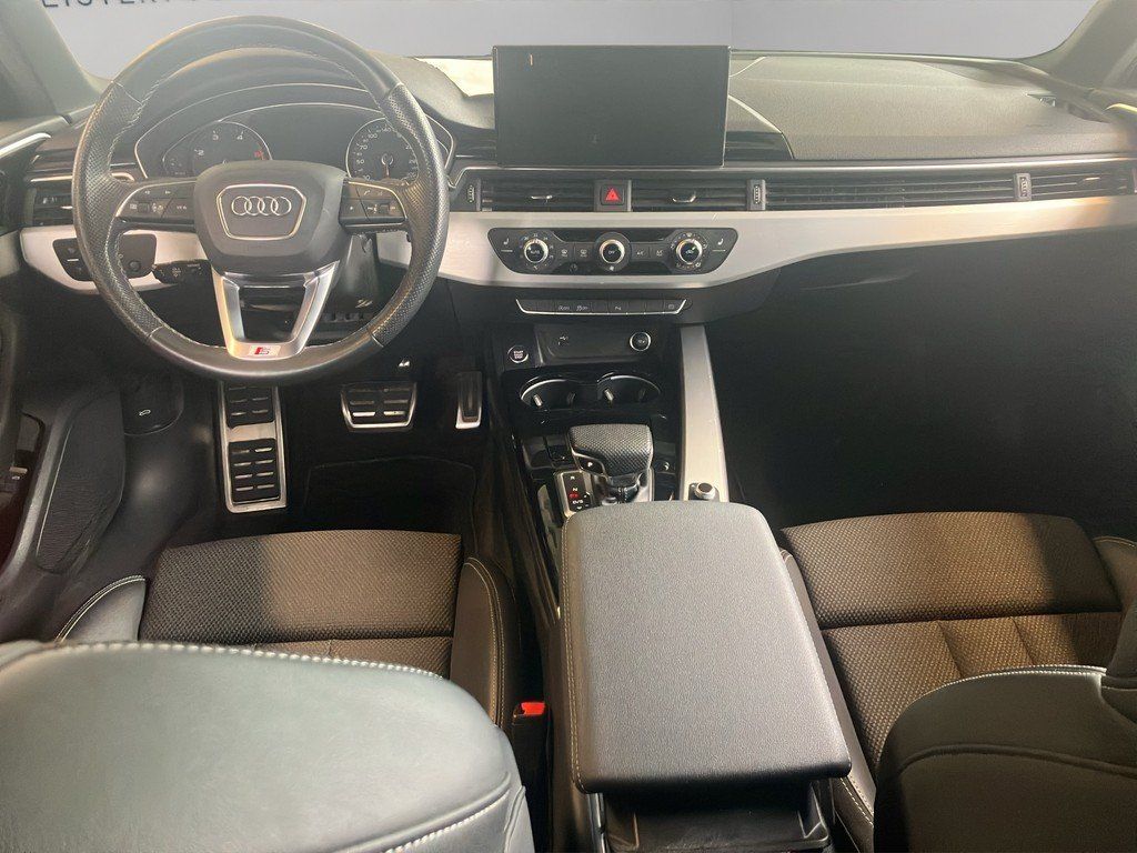 Audi A4 2022