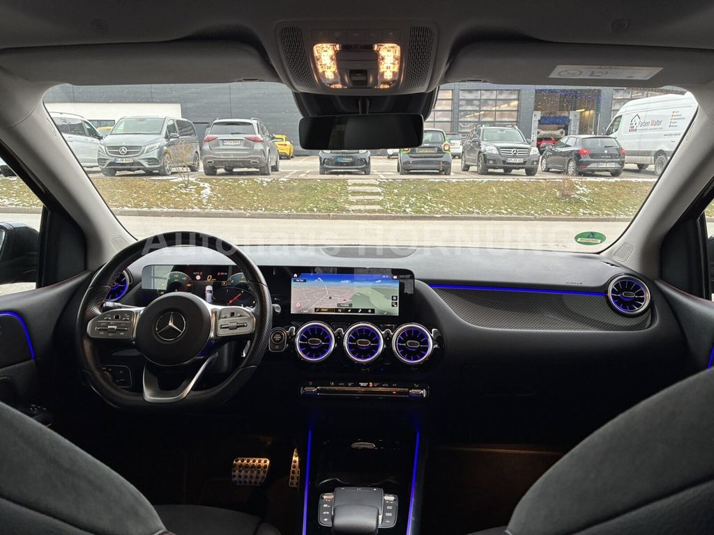 Mercedes-Benz B 220 2022