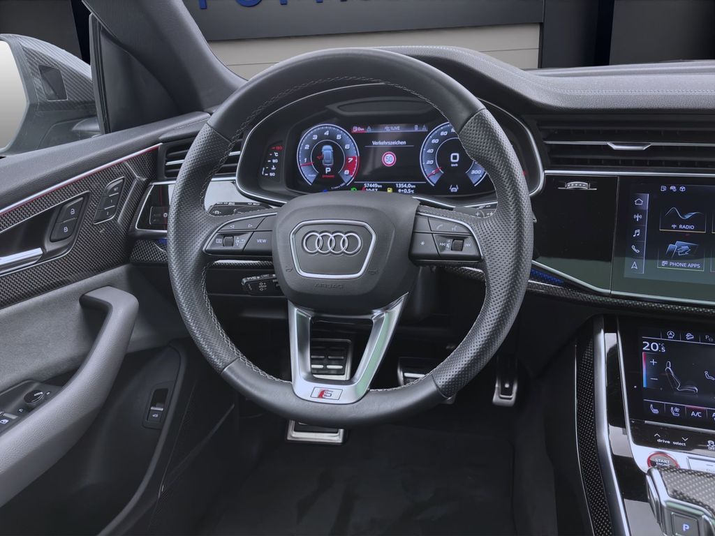 Audi SQ8 2023
