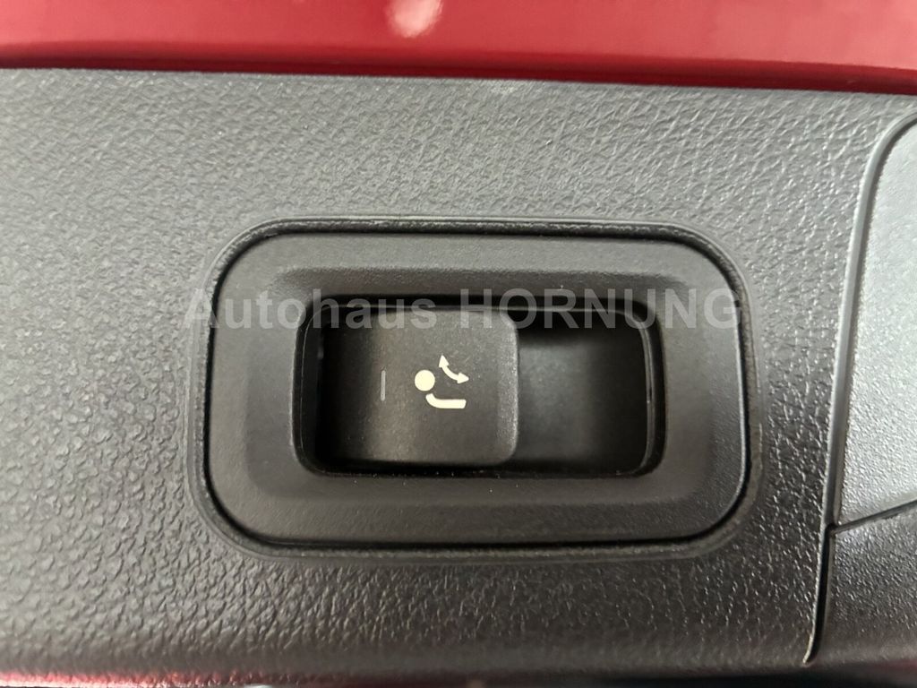 Mercedes-Benz B 220 2022
