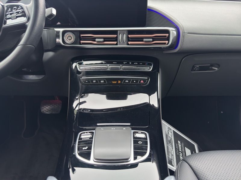 Mercedes-Benz EQC 2022