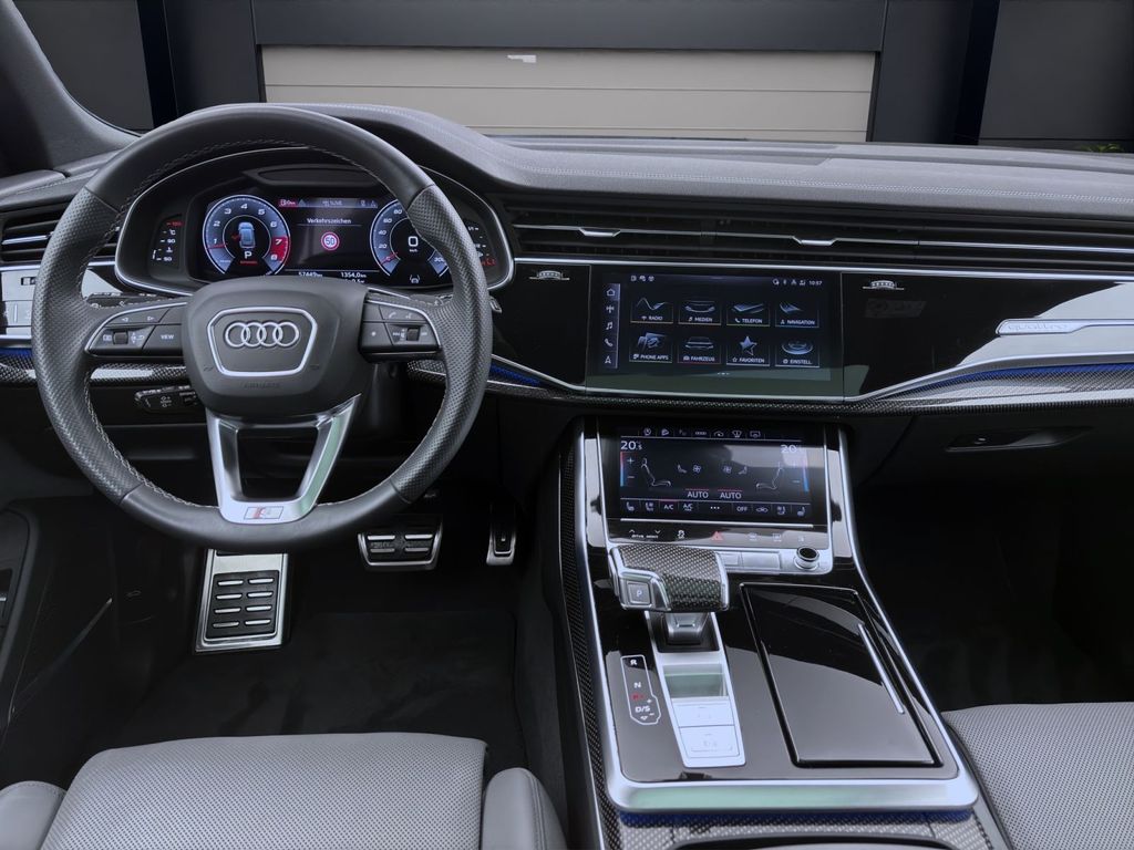 Audi SQ8 2023