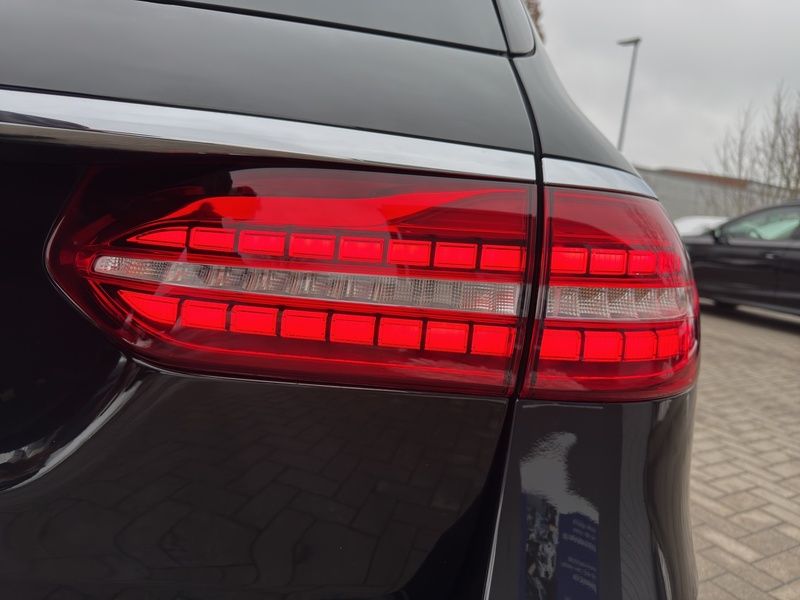 Mercedes-Benz E 400 2023