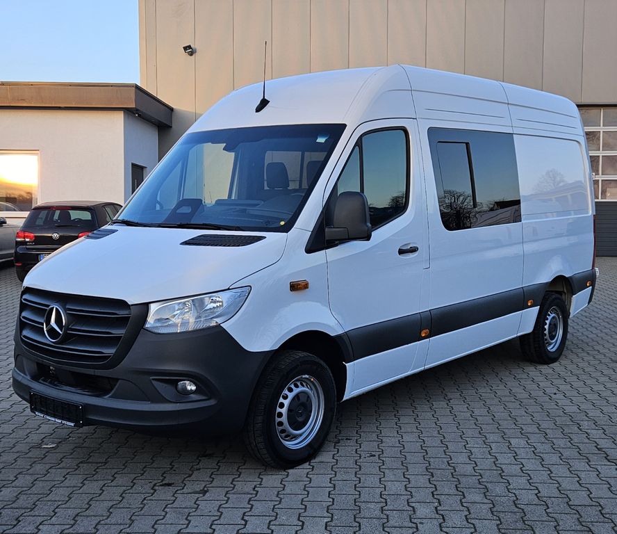 Mercedes-Benz Sprinter 2024