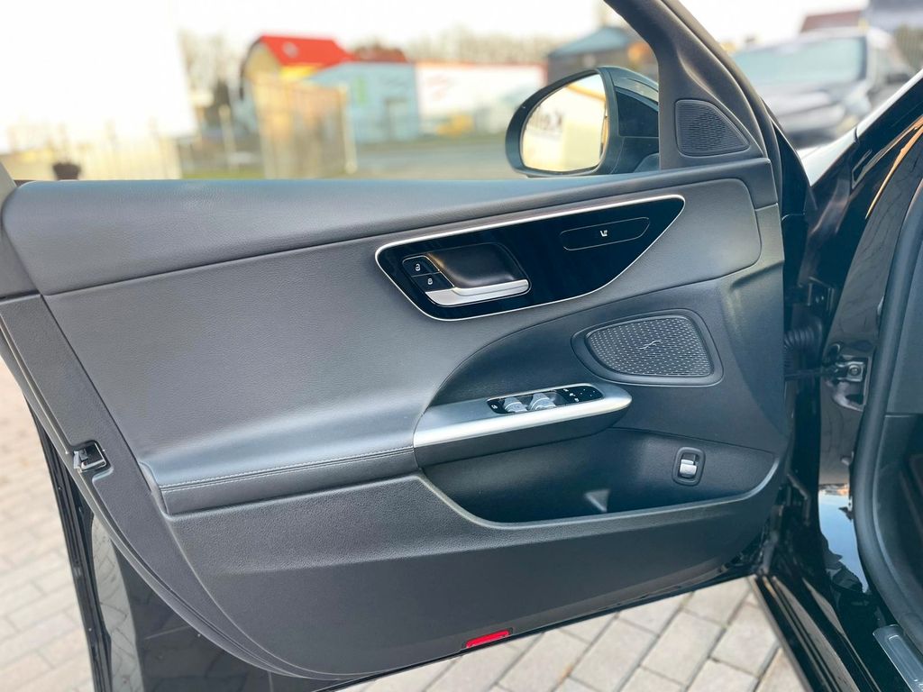 Mercedes-Benz C 200 2023