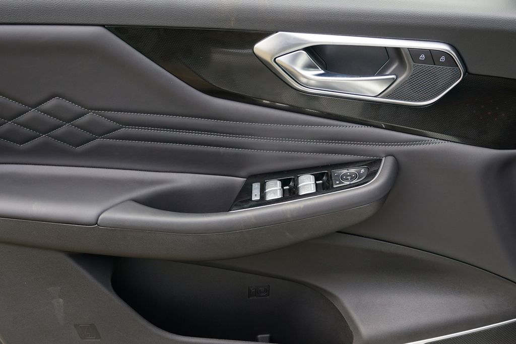 BAIC Beijing X75 2025