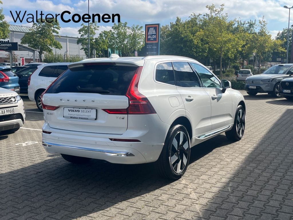Volvo XC60 2025