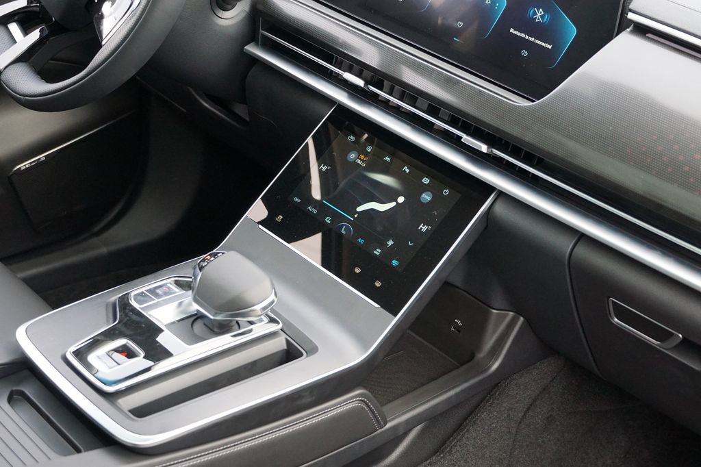 BAIC Beijing X75 2025