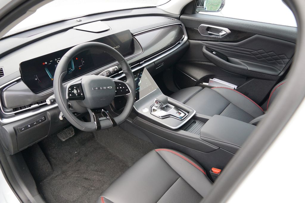 BAIC Beijing X75 2025