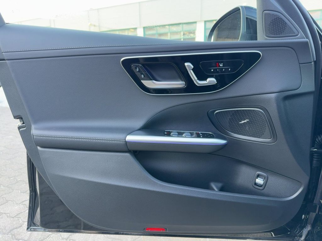 Mercedes-Benz C 220 2026