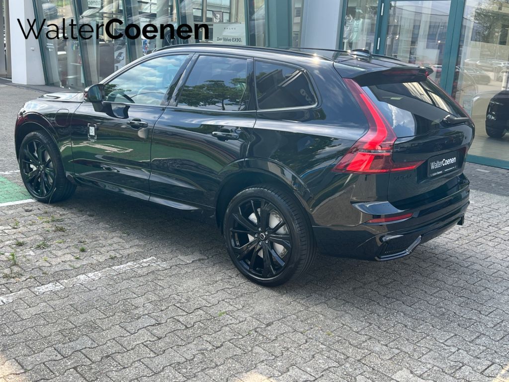 Volvo XC60 2025