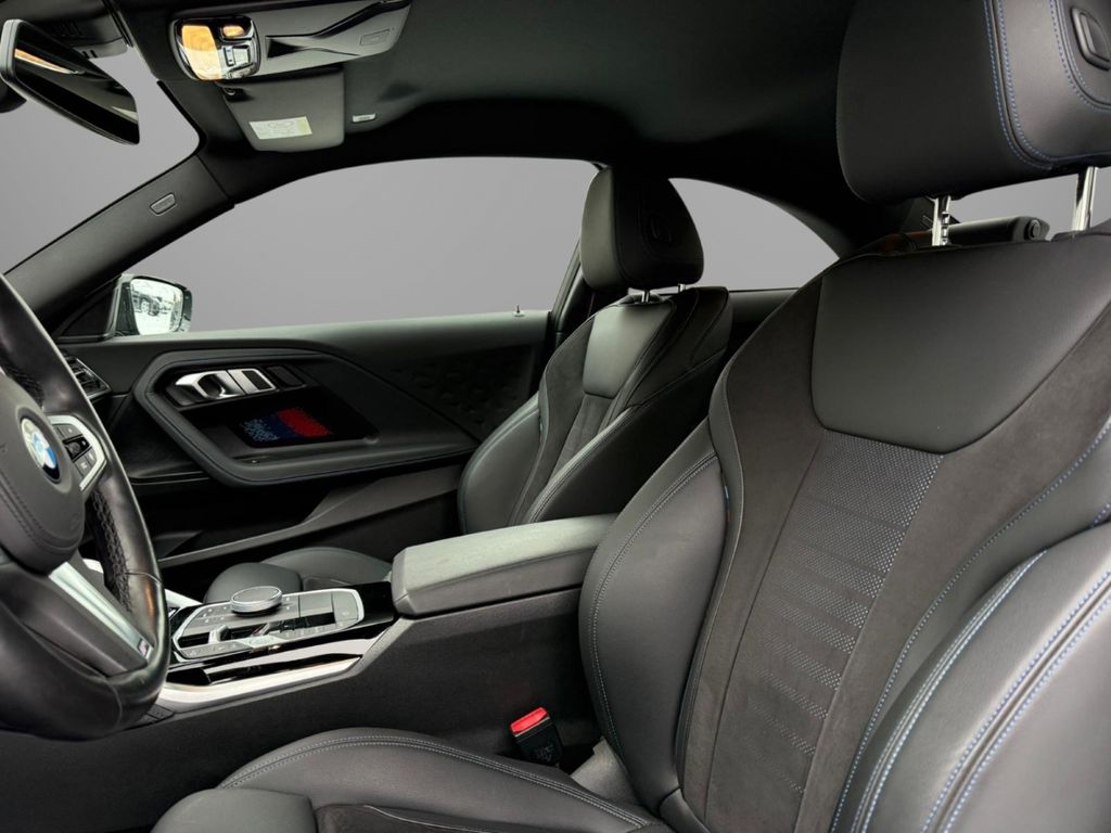 BMW 220 2023