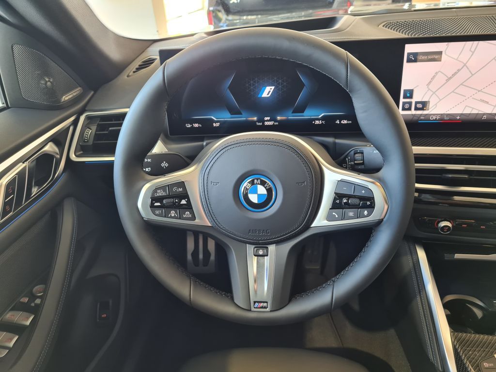 BMW i4 2023