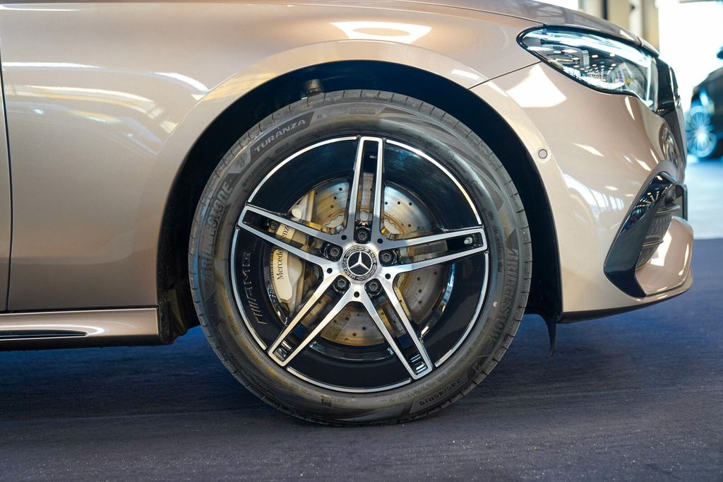 Mercedes-Benz E 300 2024