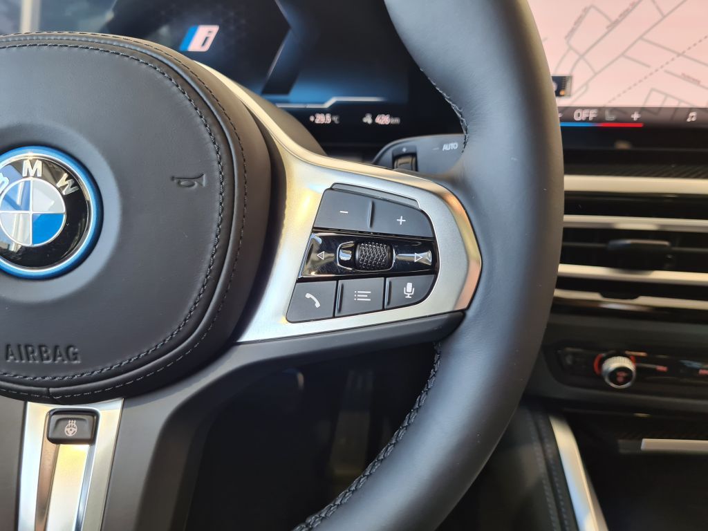 BMW i4 2023