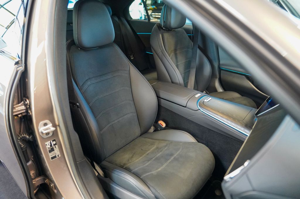 Mercedes-Benz E 300 2024