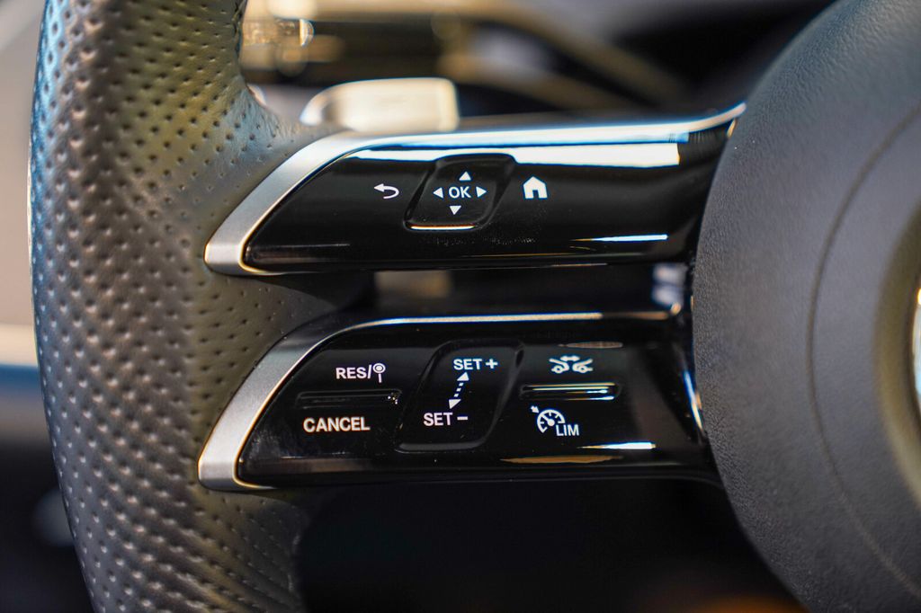Mercedes-Benz E 300 2024