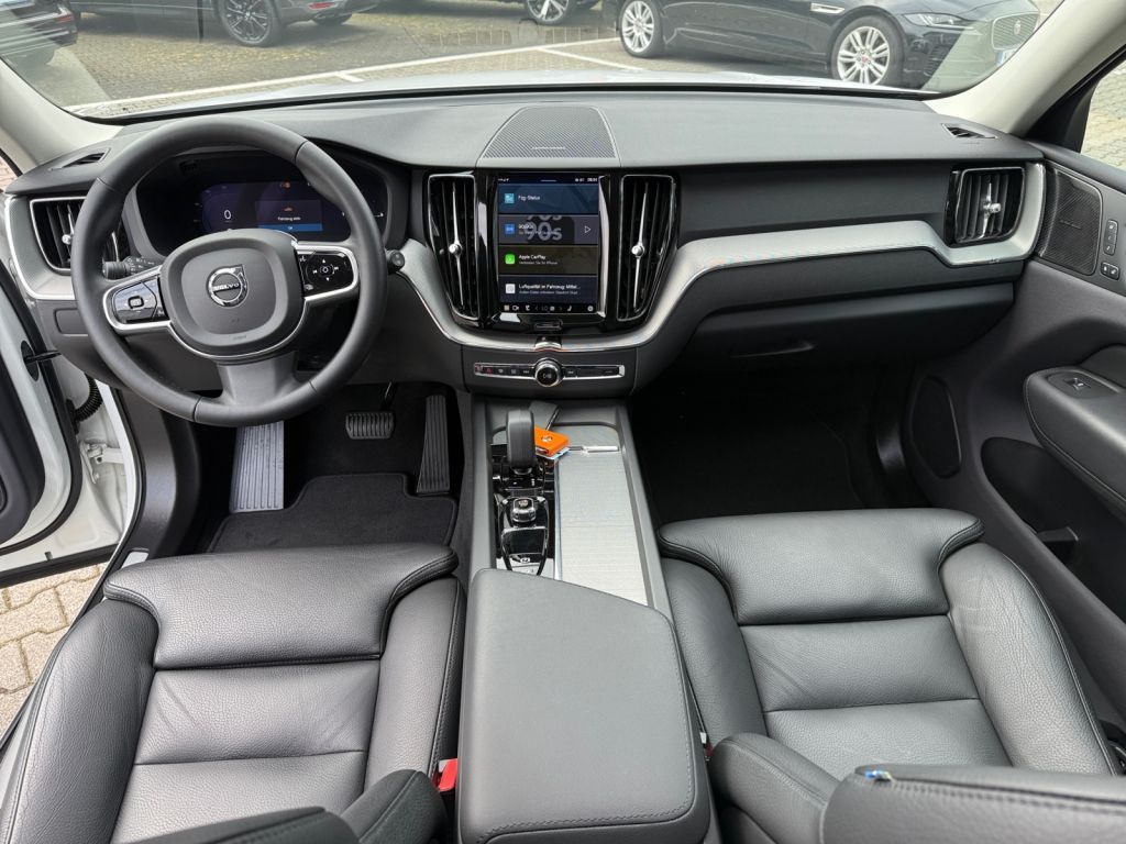Volvo XC60 2023